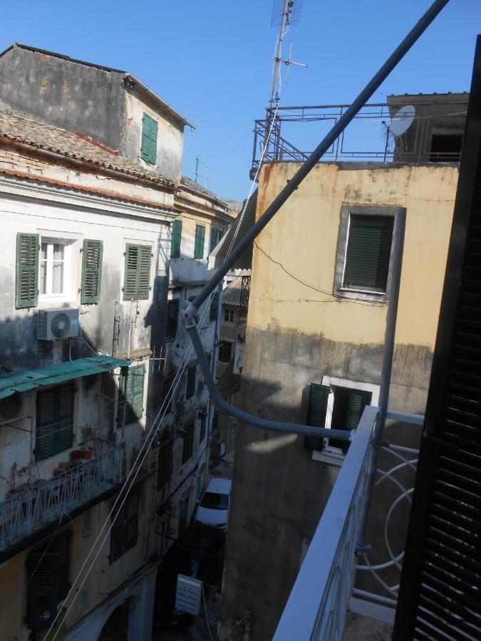 Milka'S Old Corfu Town Apartment Buitenkant foto